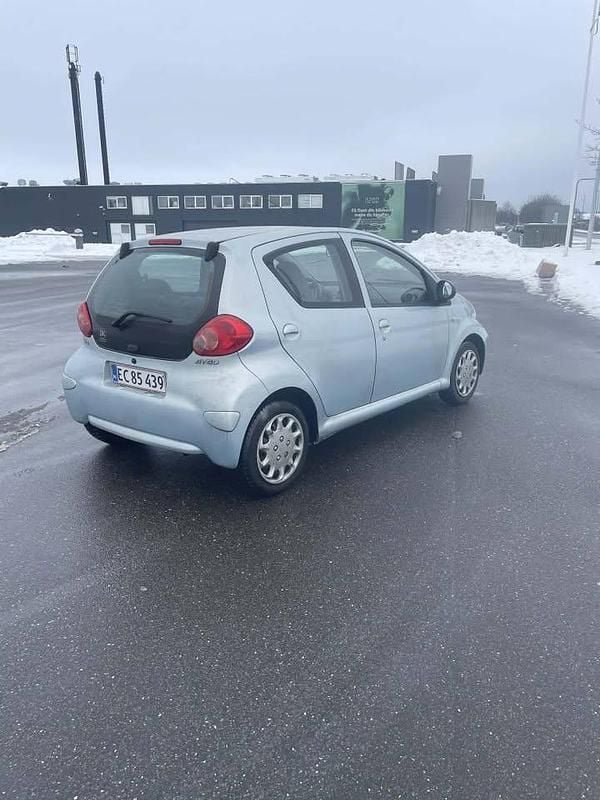 Brugt Toyota Aygo 68 HK (50 kW) 2007 Hatchback