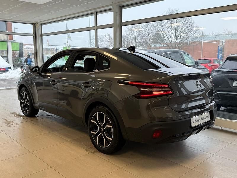 Brugt Citroën e-C4 Shine 100 kW (136 HK) 2023 Grå Hatchback