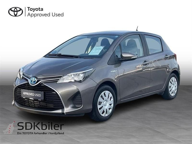 Koksmetal Brugt 2017 Toyota Yaris Hybrid H2 Hatchback | 124.900 kr. (Fair pris) - Billede 1/3