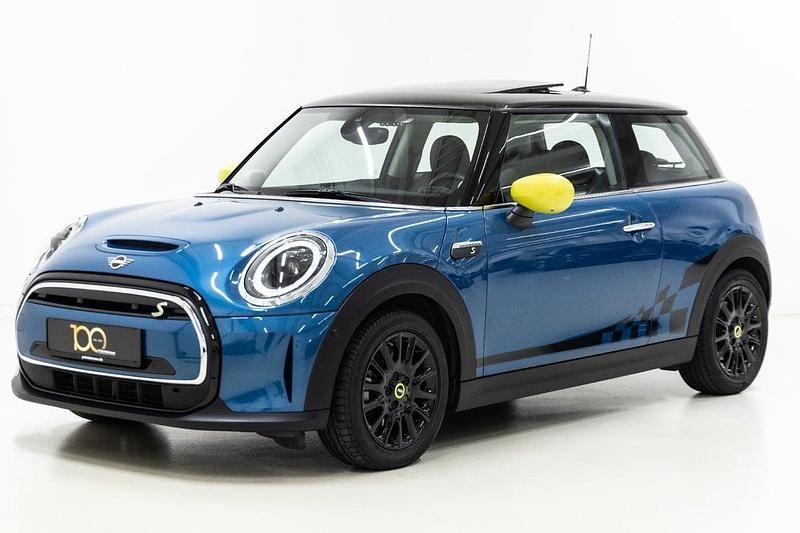 Farve: blåmetal Brugt 2022 Mini Cooper SE Premium Plus Hatchback | 3.250 kr. - Billede 1/4