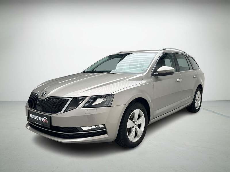 Champagnemetal Brugt 2019 Skoda Octavia Style Stationcar | 144.980 kr. (God pris) - Billede 1/4
