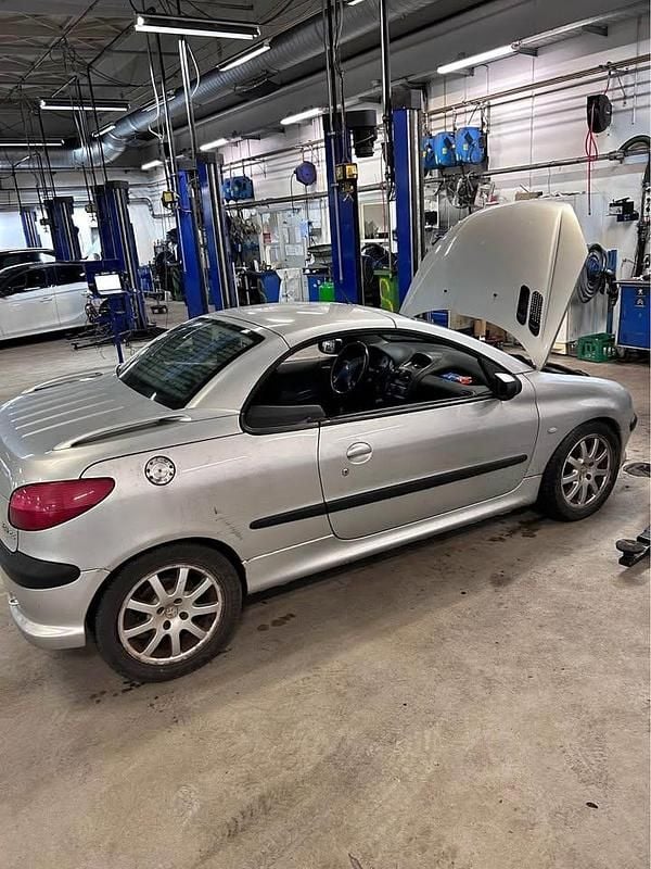 Brugt 2001 Peugeot 206 CC Cabriolet | 15.000 kr. - Billede 1/4