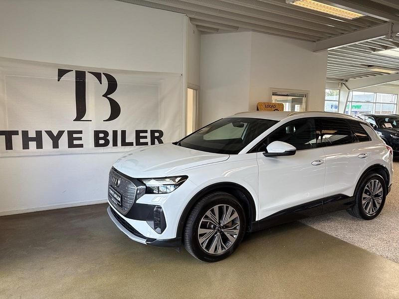 Hvid Brugt 2022 Audi Q4 e-tron Advanced SUV | 254.900 kr. (Fair pris) - Billede 1/4