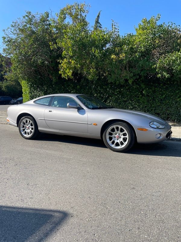 Brugt Jaguar XKR 375 HK (275 kW) 2000 N/a