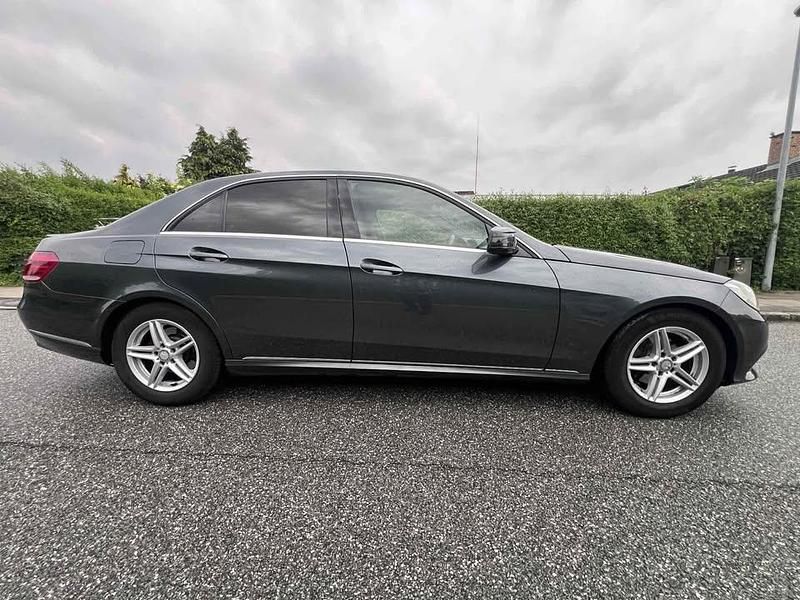 Brugt Mercedes E220 170 HK (125 kW) 2012 Grå Sedan