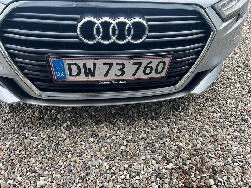 Brugt Audi A3 S-Line 2019 Sedan