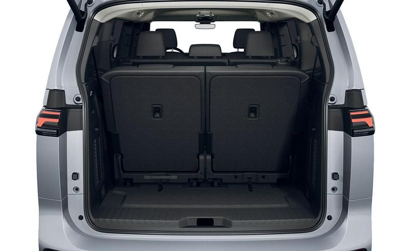 Ny VW ID. Buzz Life 210 kW (286 HK) 2026 Sølvmetal MPV