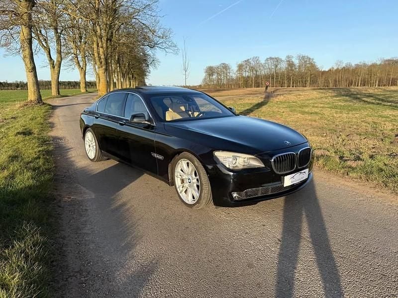 Brugt BMW 750 Comfort Edition 407 HK (299 kW) 2011 Sedan