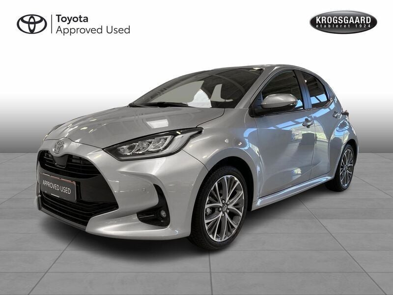Ny 2024 Toyota Yaris Hybrid Executive Hatchback | 279.900 kr. - Billede 1/1