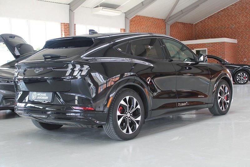Brugt Ford Mustang Mach-E Extended Range 258 kW (351 HK) 2024 Sort SUV