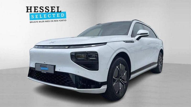 Arctic white Brugt 2024 XPENG G9 SUV | 429.800 kr. (God pris) - Billede 1/4