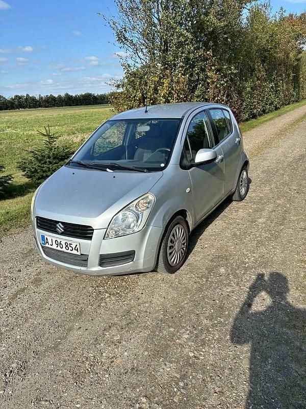 Brugt 2009 Suzuki Splash Hatchback | 21.000 kr. (God pris) - Billede 1/4