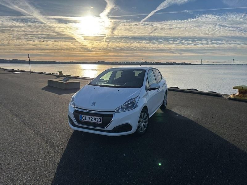 Beige Brugt 2019 Peugeot 208 Emotion+ Hatchback | 74.900 kr. (God pris) - Billede 1/4
