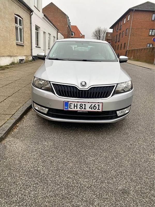 Grå Brugt 2014 Skoda Rapid Hatchback | 56.000 kr. - Billede 1/4