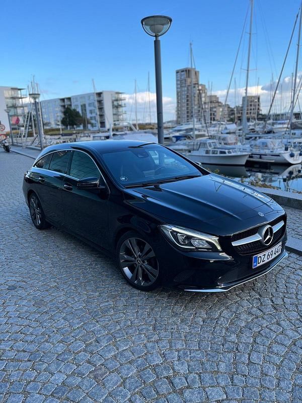 Brugt Mercedes CLA200 Shooting Brake 136 HK (100 kW) 2017 Sort Stationcar