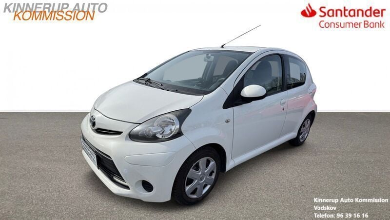 Hvid Brugt 2013 Toyota Aygo T2 Hatchback | 24.900 kr. (Fair pris) - Billede 1/4