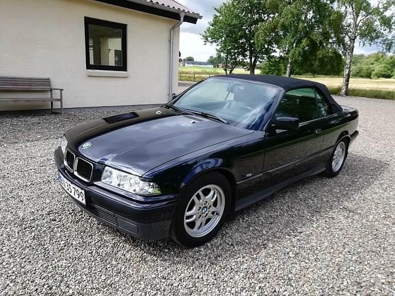 Brugt BMW 318 Cabriolet 114 HK (83 kW) 1995 Cabriolet