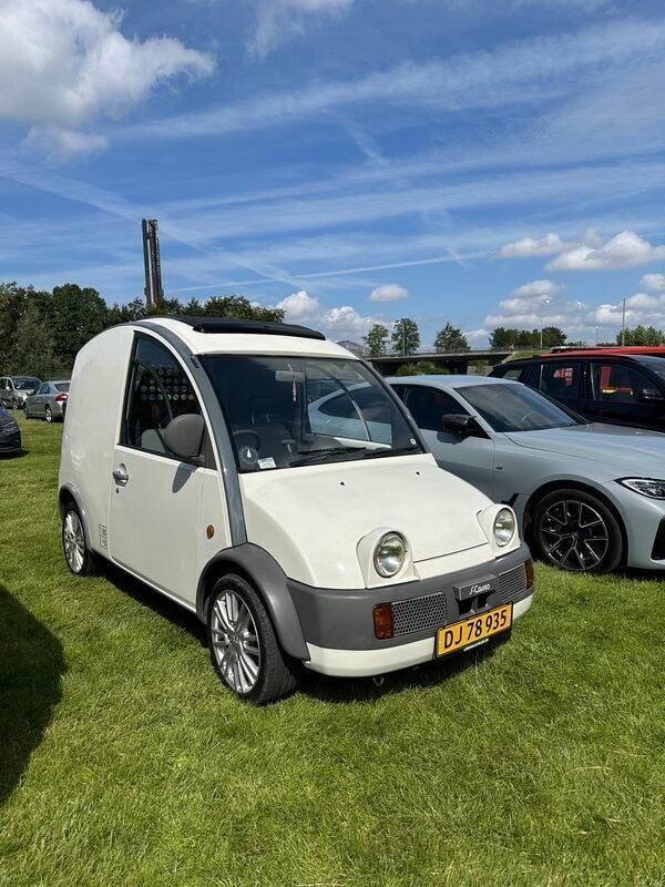 Hvid Brugt 1990 Nissan Cargo S | 65.000 kr. - Billede 1/4