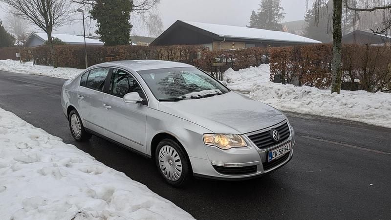 Brugt VW Passat Comfortline 200 HK (147 kW) 2006 Sølvmetal Sedan