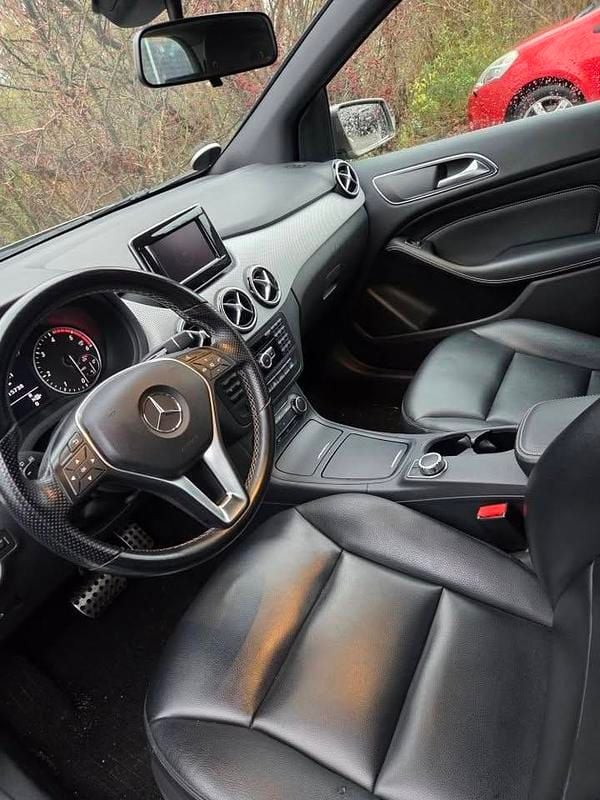 Brugt Mercedes B180 109 HK (80 kW) 2013 Grå MPV