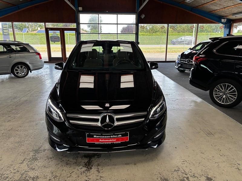 Sort Brugt 2015 Mercedes B200 Urban MPV | 159.000 kr. (Fair pris) - Billede 1/4
