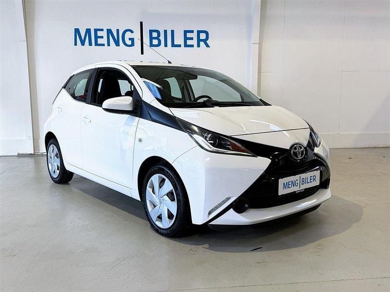 Brugt 2016 Toyota Aygo X-play Hatchback | 39.900 kr. (Fair pris) - Billede 1/4