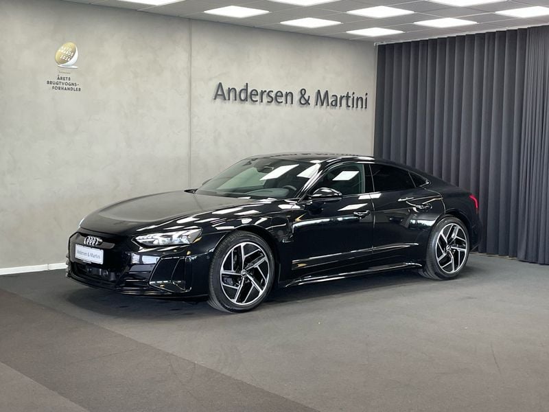 Myth black metallic Brugt 2022 Audi e-tron GT quattro Sedan | 668.900 kr. (Fair pris) - Billede 1/4