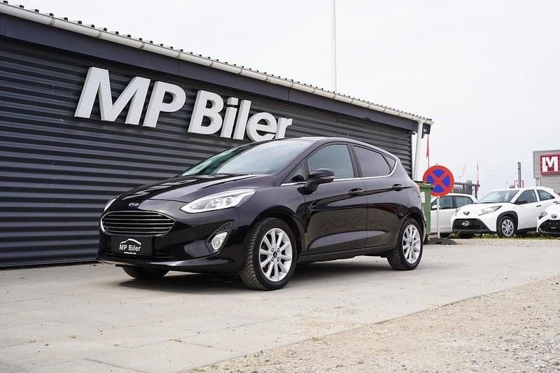 Sortmetal Brugt 2019 Ford Fiesta Titanium Hatchback | 99.700 kr. (Fair pris) - Billede 1/4