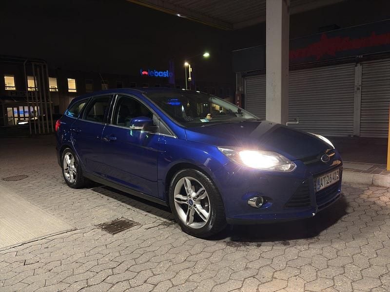 Blå Brugt 2014 Ford Focus Titanium Stationcar | 49.900 kr. (God pris) - Billede 1/4