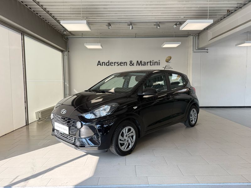 Sort Brugt 2021 Hyundai i10 Advanced Hatchback | 104.800 kr. (Fair pris) - Billede 1/4