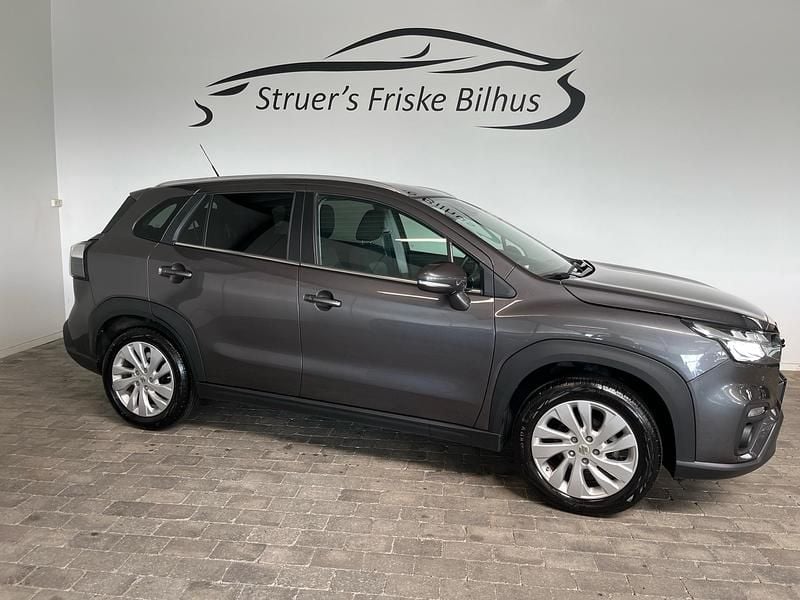 Titan dark gray Brugt 2022 Suzuki SX4 S-Cross Active SUV | 214.900 kr. (Fair pris) - Billede 1/4
