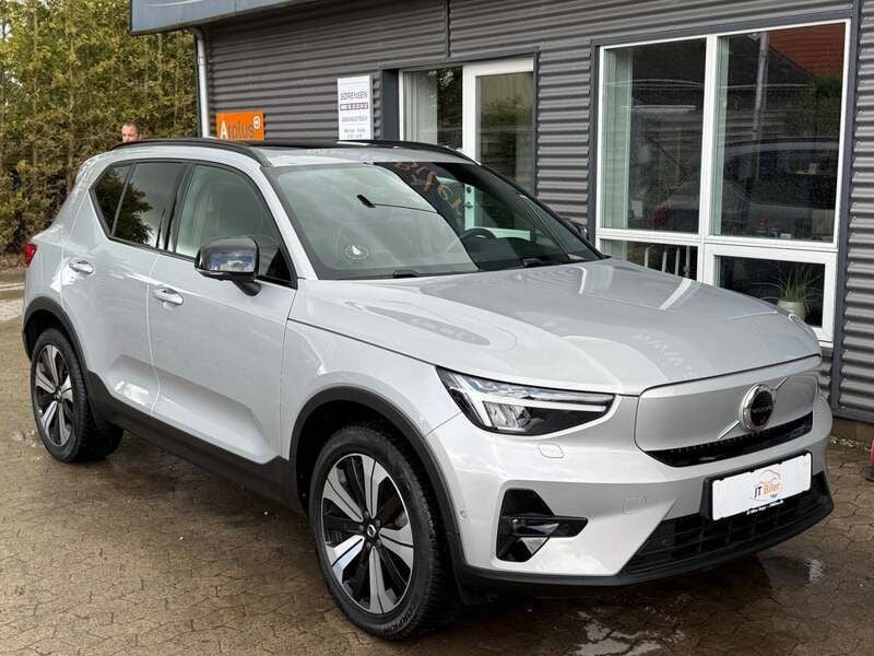 Sølvmetal Brugt 2023 Volvo XC40 Ultimate SUV | 267.800 kr. (God pris) - Billede 1/4
