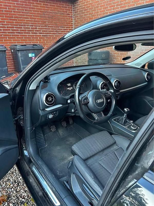 Sort Brugt 2015 Audi A3 Sedan | 95.000 kr. (Fair pris) - Billede 1/4