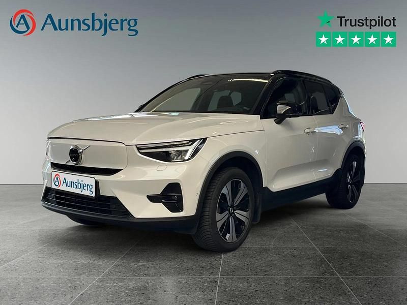 Hvid Brugt 2023 Volvo XC40 Ultimate SUV | 274.500 kr. (Fair pris) - Billede 1/4