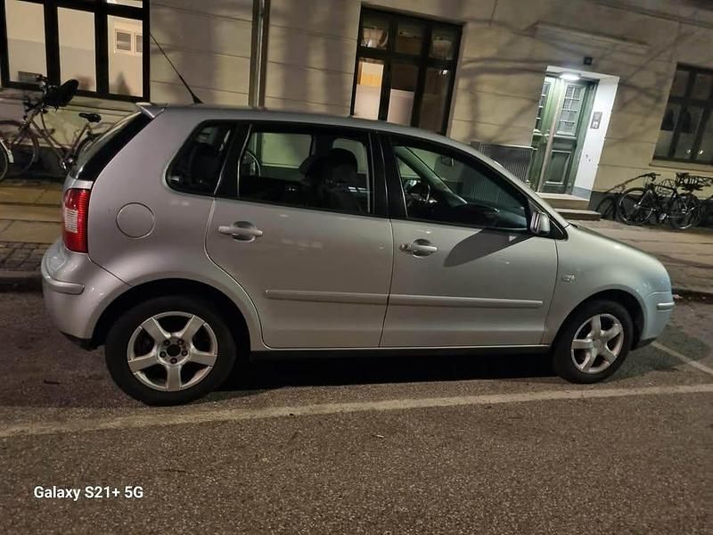 Brugt VW Polo 75 HK (55 kW) 2004 Hatchback