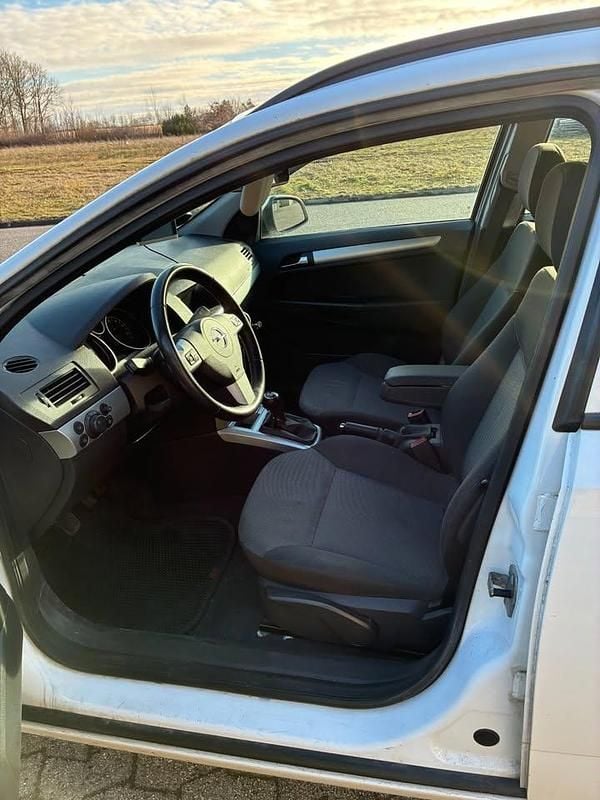 Brugt Opel Astra 110 HK (80 kW) 2010 Stationcar