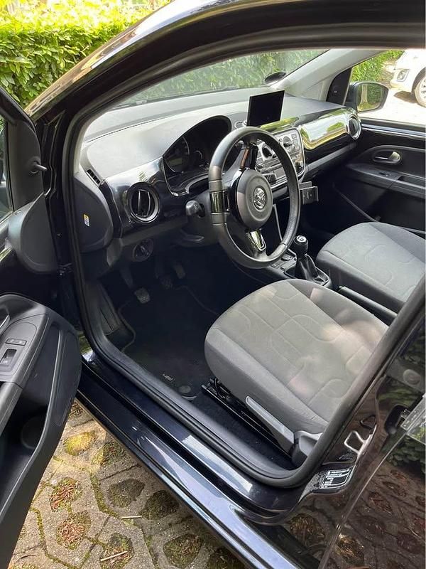 Brugt VW up! 75 HK (55 kW) 2012 Sort Hatchback