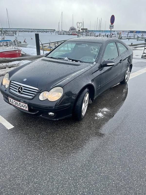 Brugt Mercedes C180 143 HK (105 kW) 2004