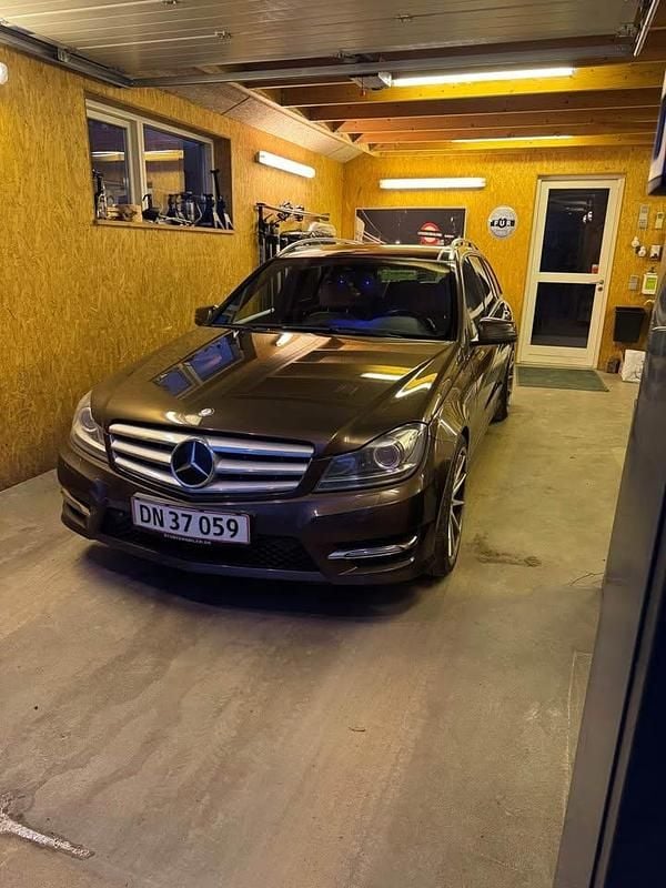 Brun Brugt 2012 Mercedes C350 Avantgarde Stationcar | 188.000 kr. - Billede 1/4