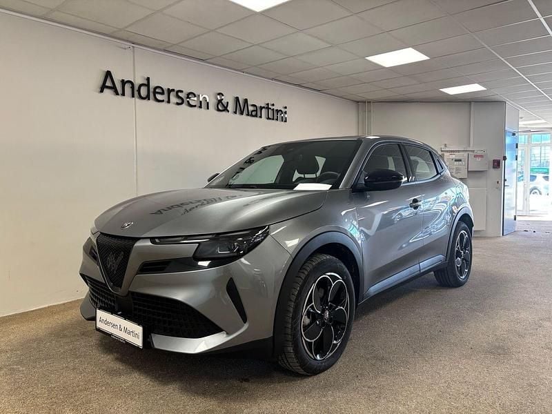 Grå Brugt 2025 Alfa Romeo Junior SUV | 198.800 kr. (God pris) - Billede 1/4