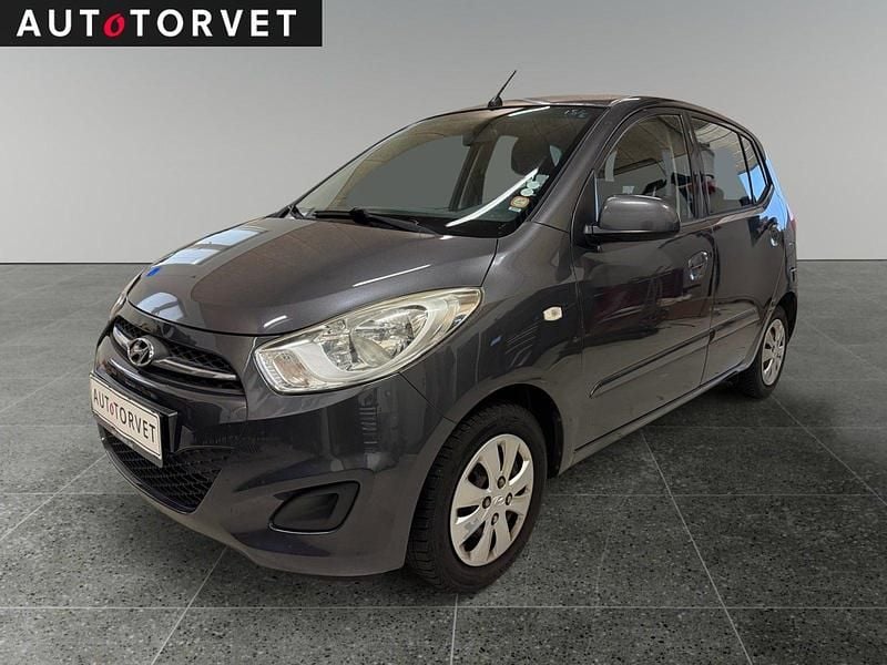 Gråmetal Brugt 2012 Hyundai i10 Classic Hatchback | 19.700 kr. (God pris) - Billede 1/4
