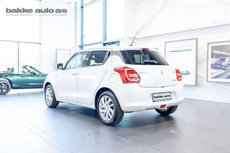 Brugt Suzuki Swift Action 83 HK (61 kW) 2023 Hvid Hatchback