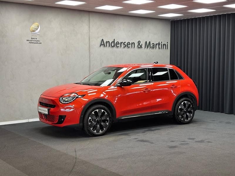 Rød Brugt 2023 Fiat 600E La Prima SUV | 198.900 kr. (Fair pris) - Billede 1/4