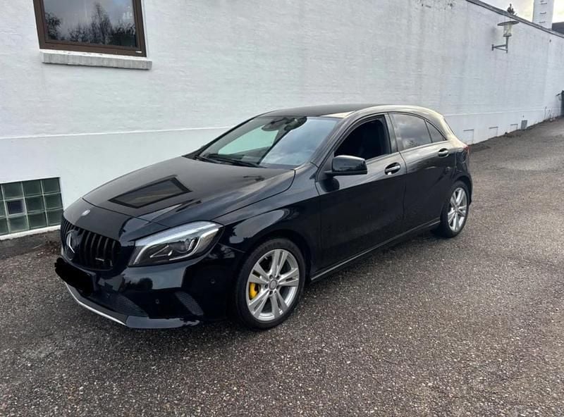 Brugt Mercedes A180 109 HK (80 kW) 2016 Sort Hatchback