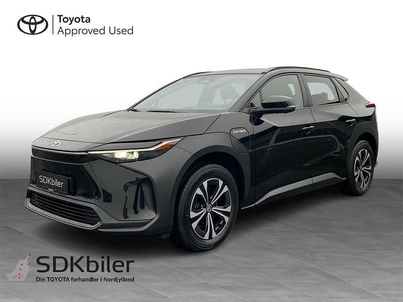 Sortmetal Brugt 2023 Toyota bZ4X Active SUV | 234.900 kr. (God pris) - Billede 1/3