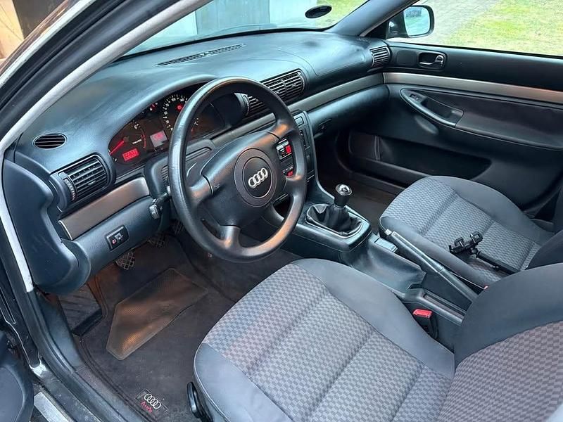 Brugt Audi A4 180 HK (132 kW) 2001 Stationcar