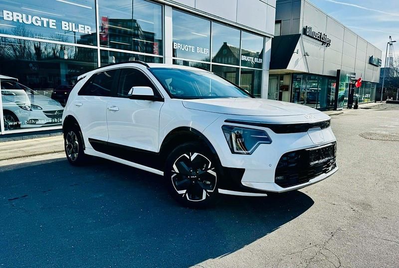 Brugt Kia e-Niro 150 kW (204 HK) 2024 Hvidmetal SUV