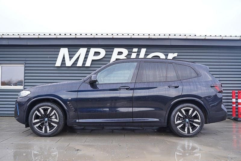 Brugt BMW iX3 M Sport 210 kW (286 HK) 2023 Mørkblåmetal SUV