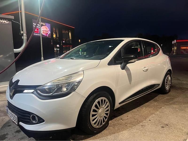 Brugt Renault Clio IV 90 HK (66 kW) 2013 Hvid Hatchback