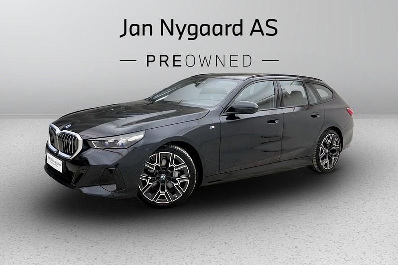 Carbonsortmetal Brugt 2025 BMW i5 Sedan | 579.000 kr. (God pris) - Billede 1/3